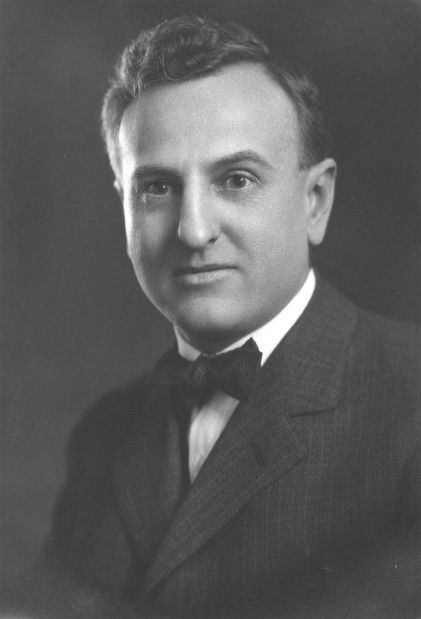 Frank Hoeschler